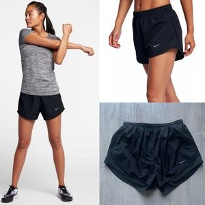 NIKE DRI-FIT RUNNING SHORTS SIZE M